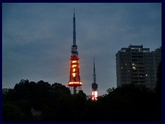 Guangzhou TV Tower and TV mast seen from Yuexiu Park